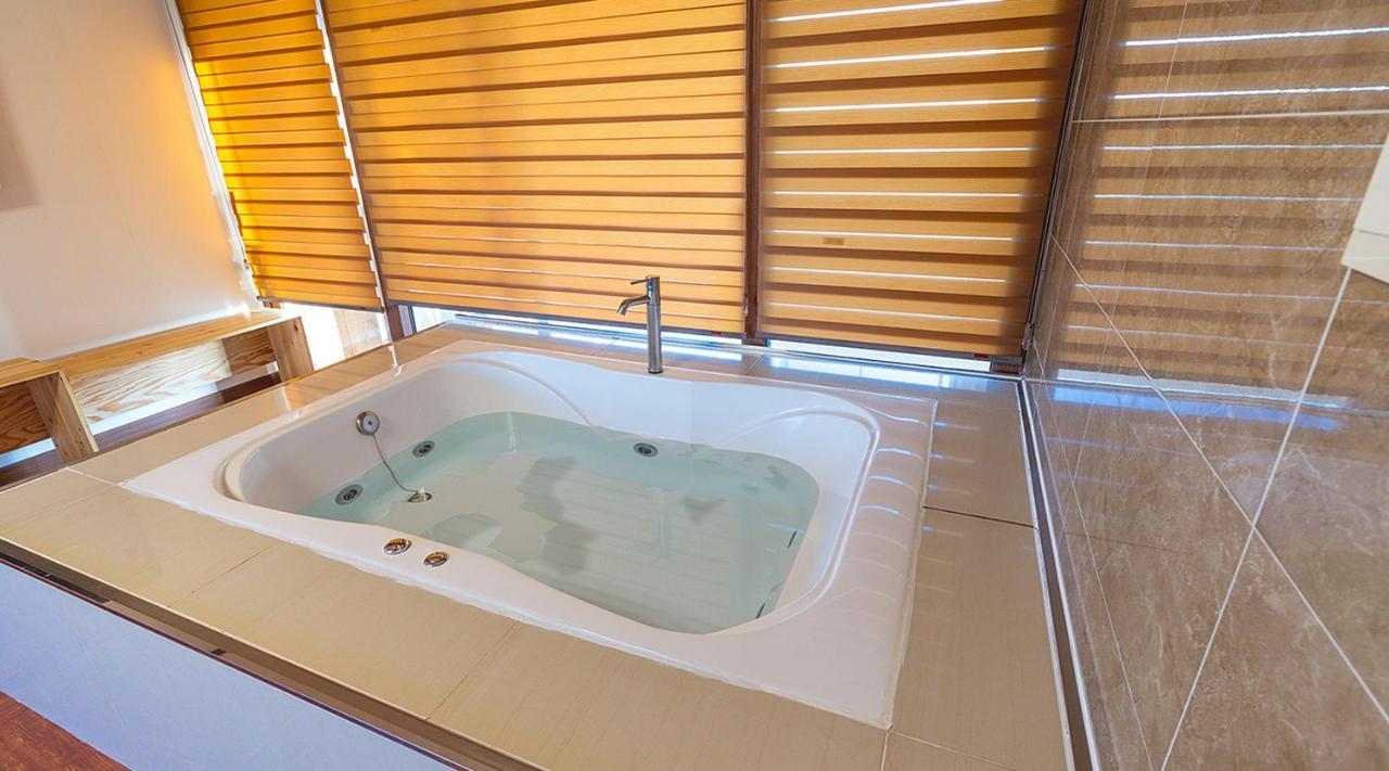 Shall Story Resort Seogwipo Eksteriør billede